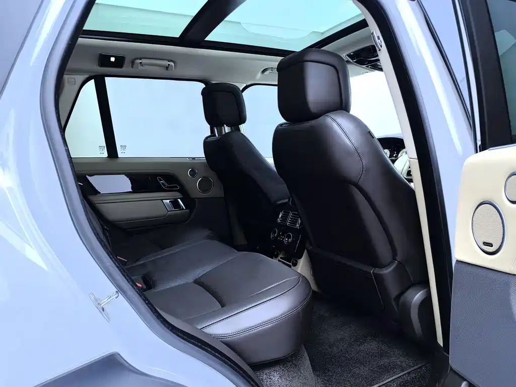 Land Rover Range Rover 2020 — фото 14