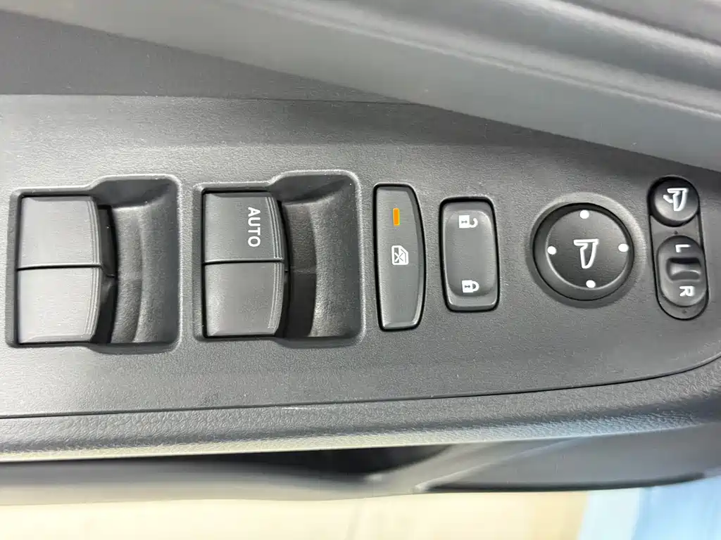Honda Vezel 2023 — фото 15