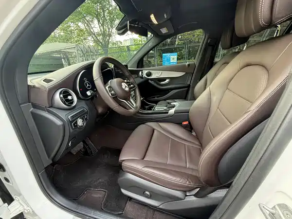 Mercedes-Benz GLC 2021