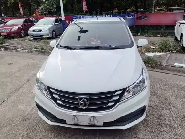 Baojun 310 2020