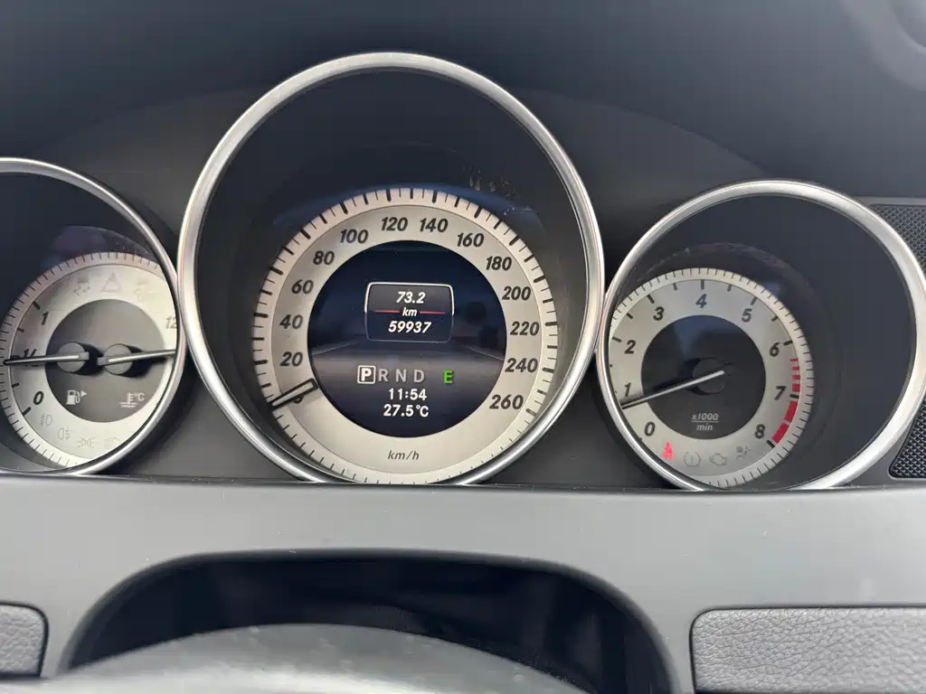 Mercedes-Benz C-Class 2015 — фото 19