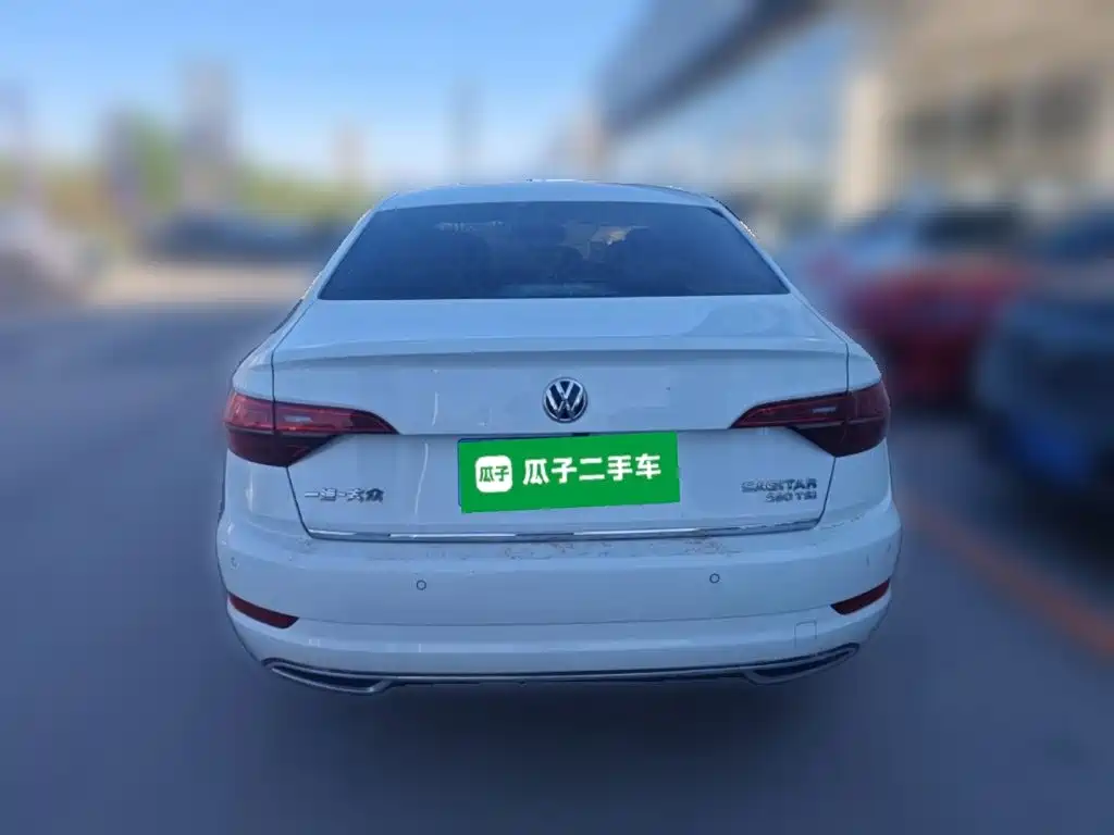 Volkswagen Sagitar 2019