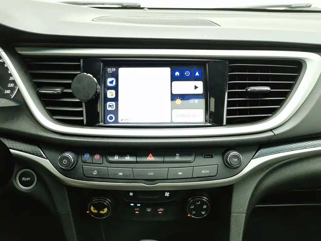 Buick Excelle 2021 — фото 12