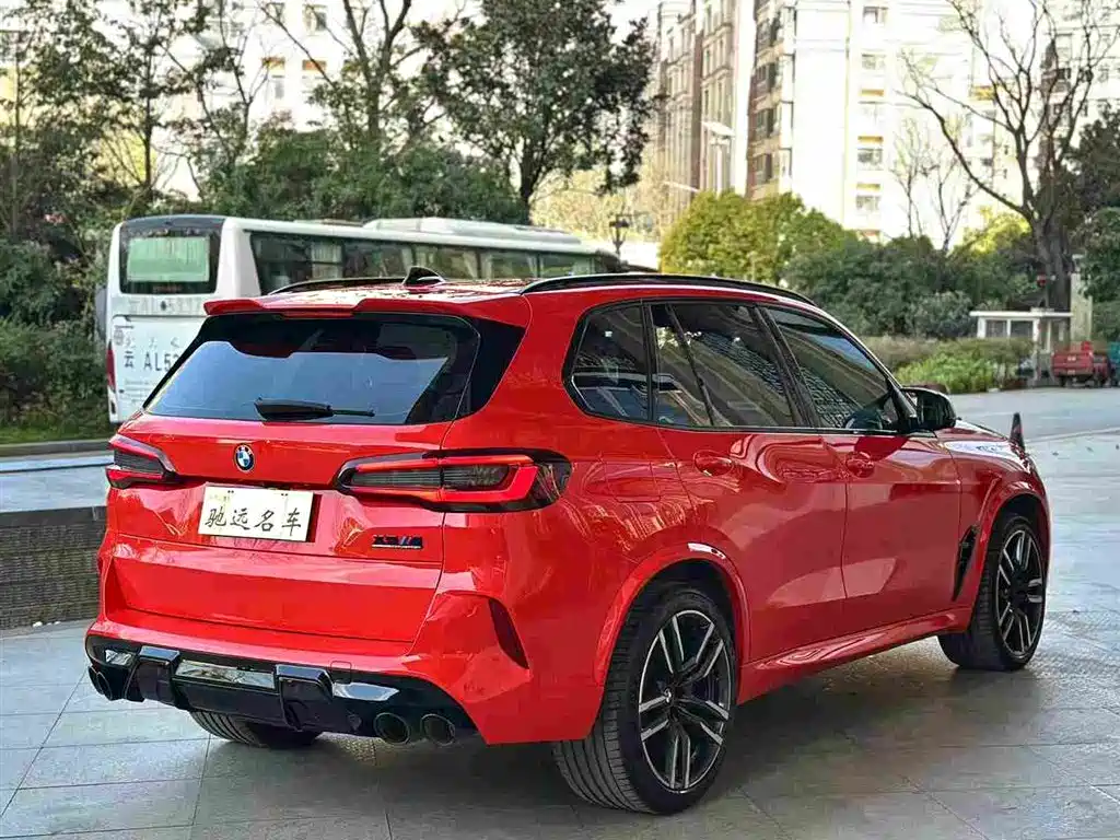BMW X5 M 2021 — фото 19