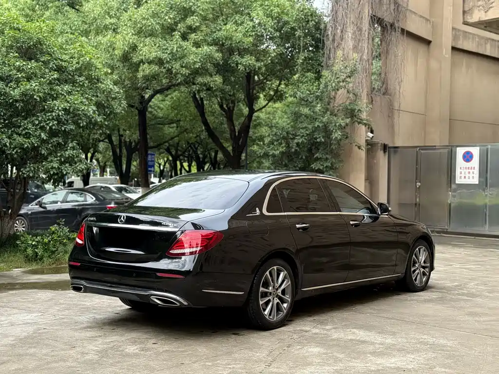 Mercedes-Benz E-Class 2019