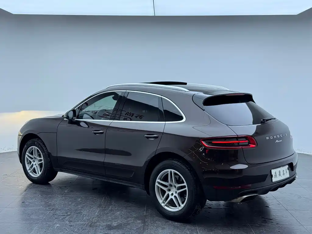 Porsche Macan 2017 — фото 6