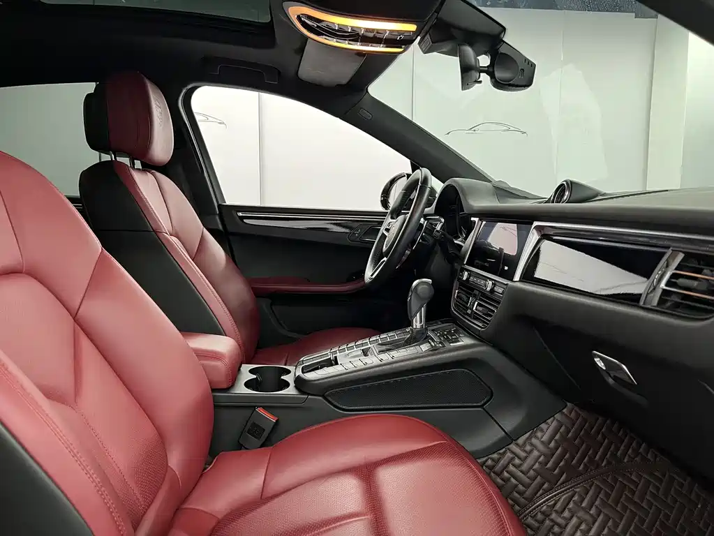 Porsche Macan 2021 — фото 10