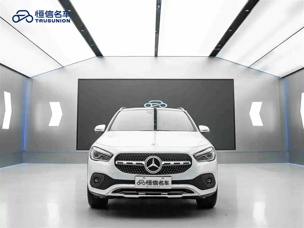 Mercedes-Benz GLA 2023 — фото 2