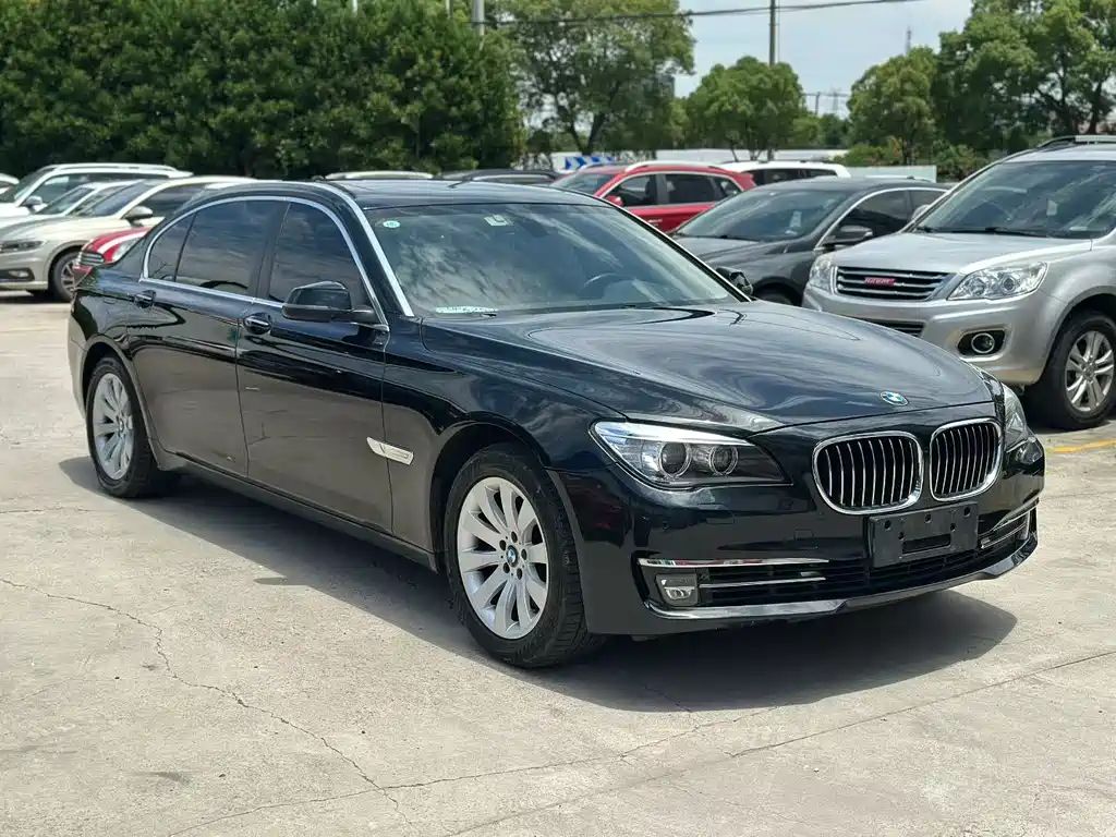 BMW 7 Series 2014 — фото 3