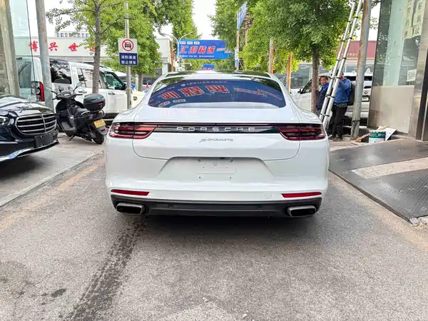 Porsche Panamera 2017