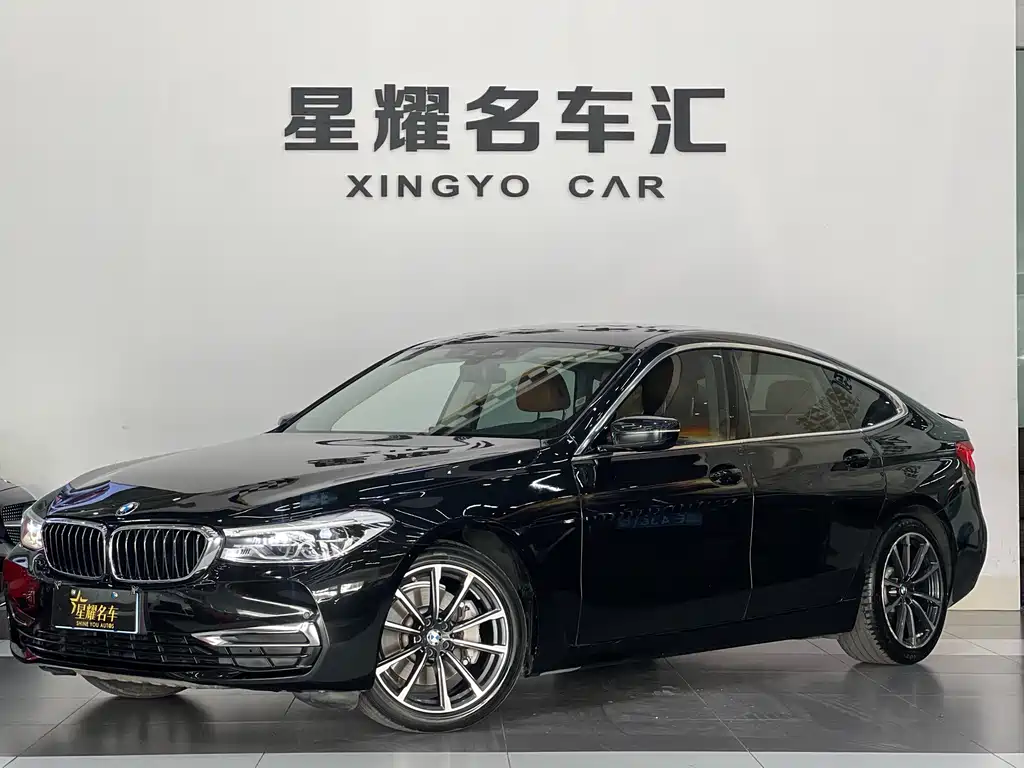 BMW 6 Series GT 2019 — фото 1