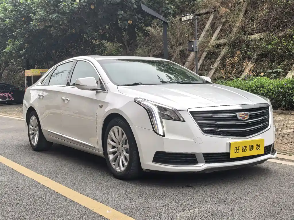 Cadillac XTS 2018 — фото 3