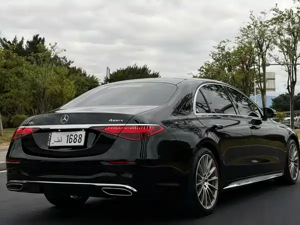 Mercedes-Benz S-Class 2022