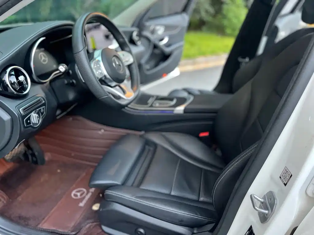 Mercedes-Benz C-Class 2019 — фото 4