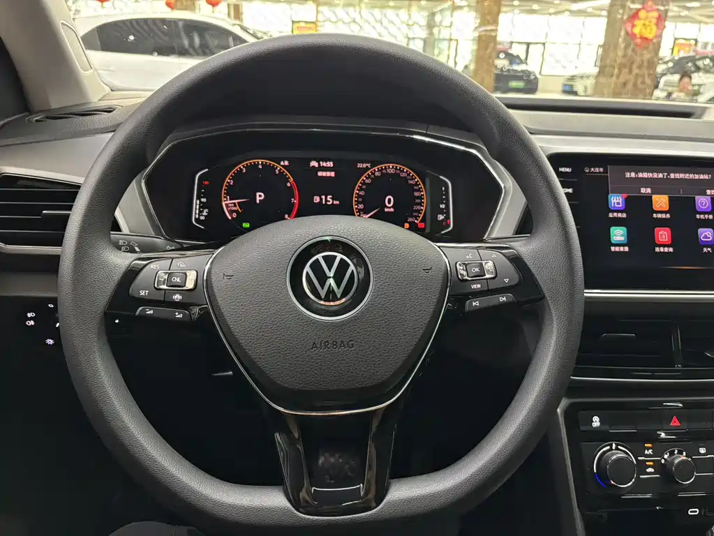 Volkswagen T-Cross 2021 — фото 12