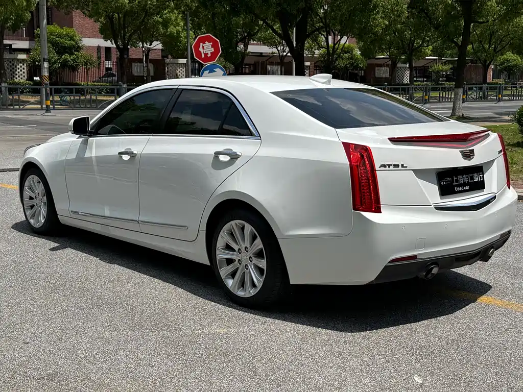 Cadillac ATS-L 2019 — фото 16