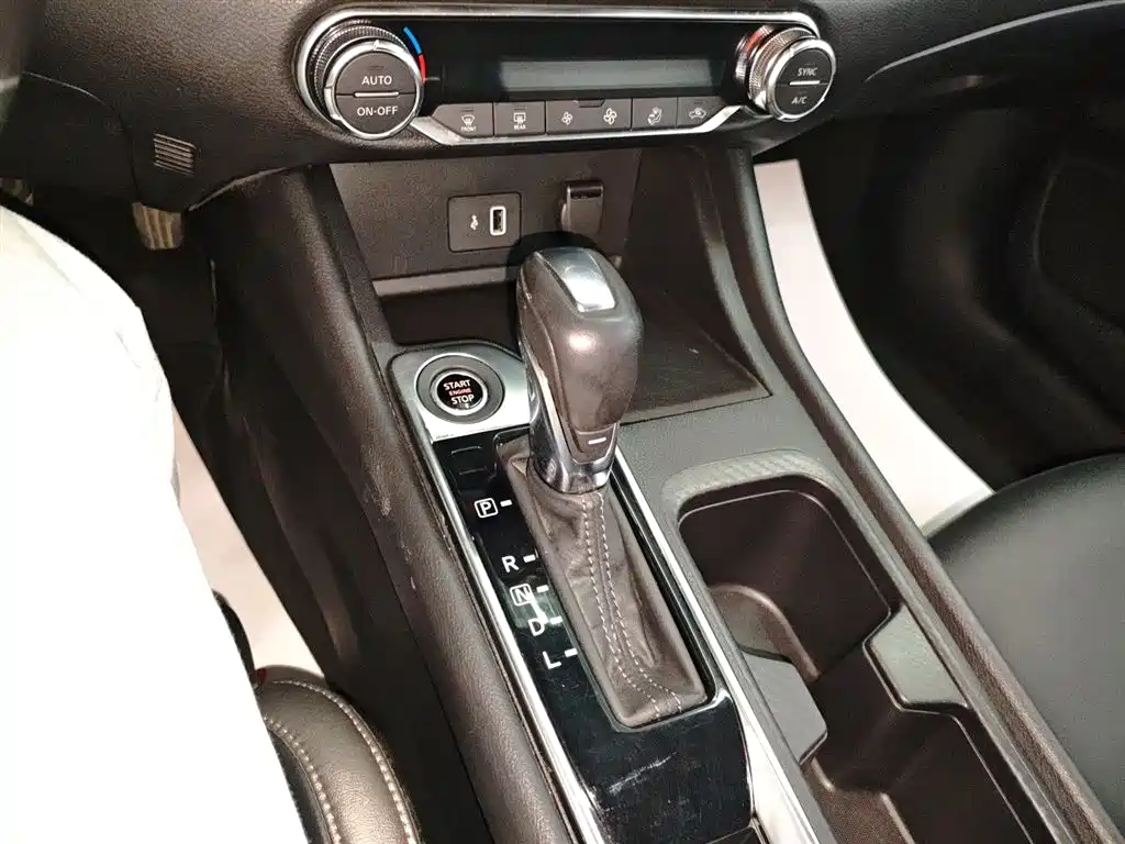 Nissan Sylphy 2021 — фото 14
