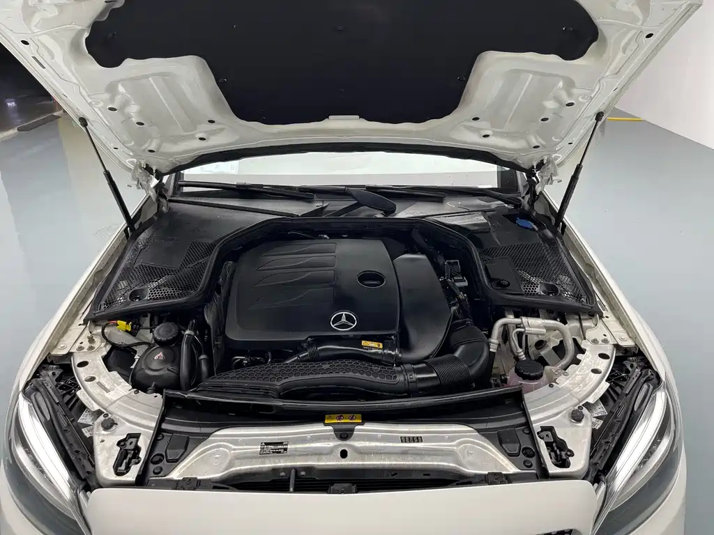 Mercedes-Benz C-Class 2020 — фото 13