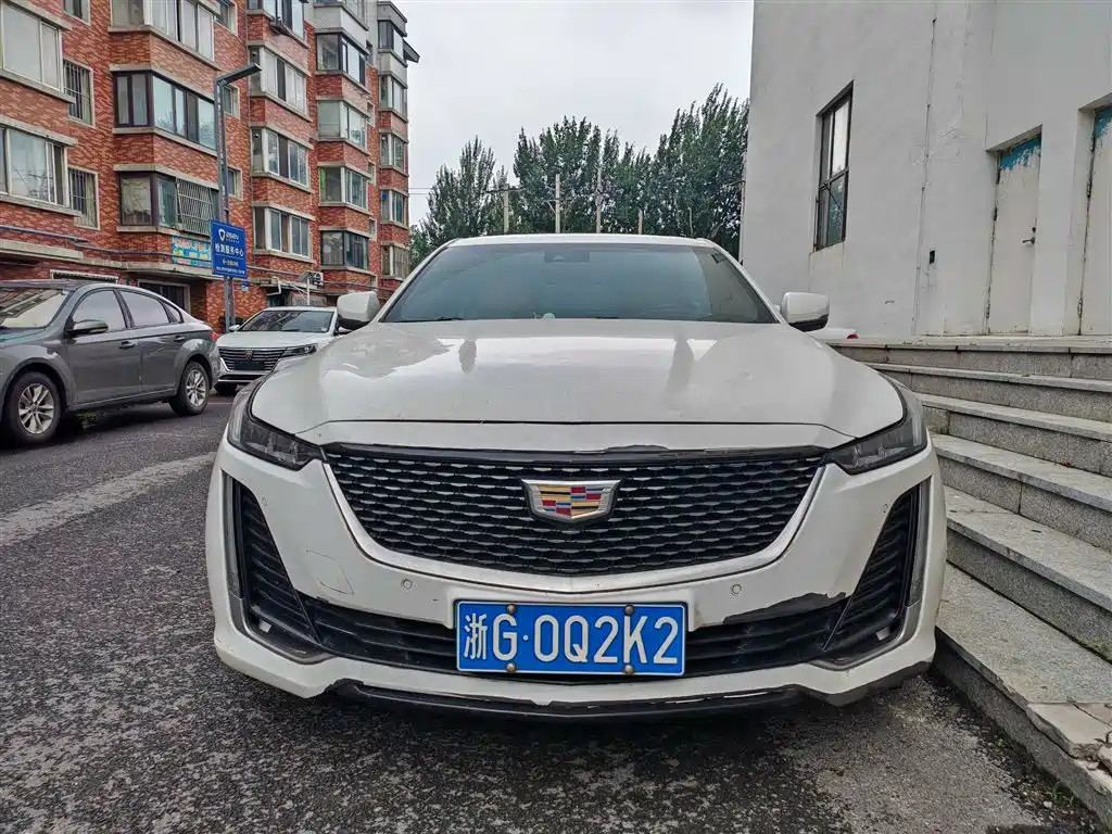 Cadillac CT5 2020 — фото 1