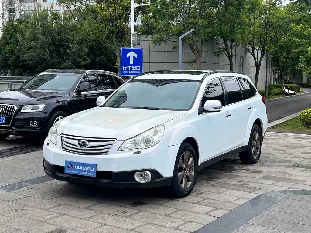 Subaru Outback 2010
