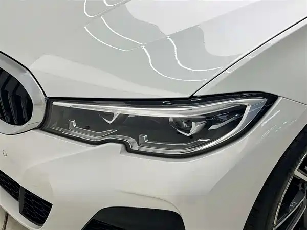 BMW 3 Series 2021