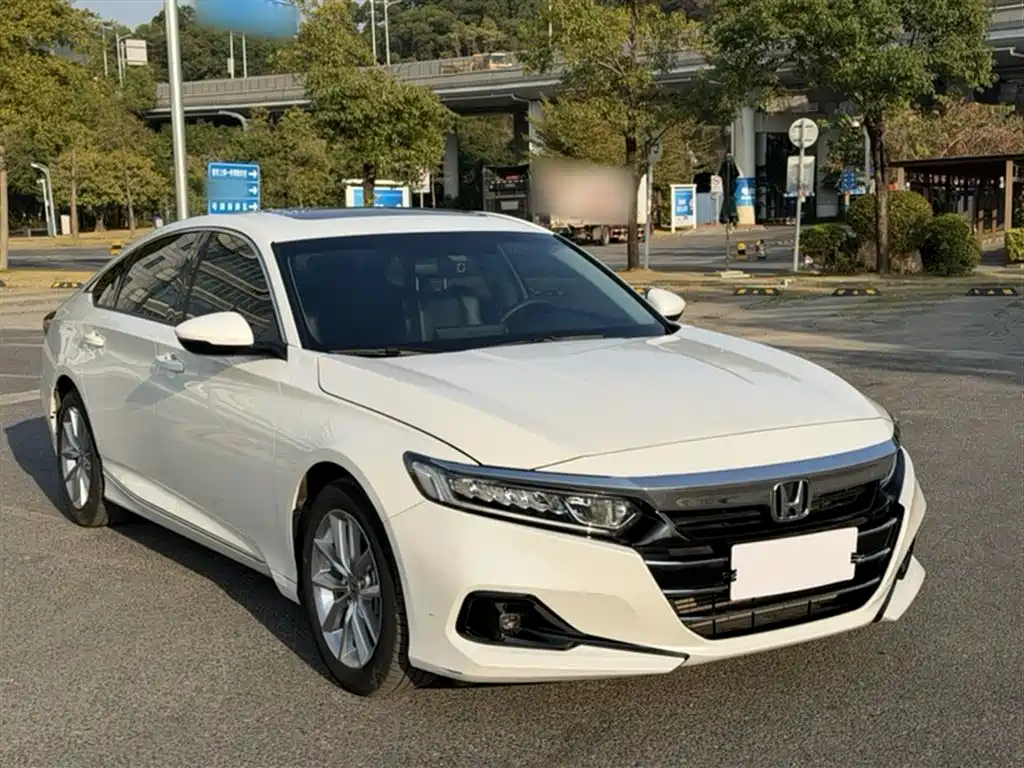 Honda Accord 2022 — фото 8