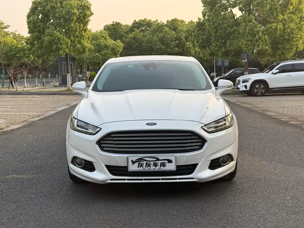Ford Mondeo 2016 — фото 2