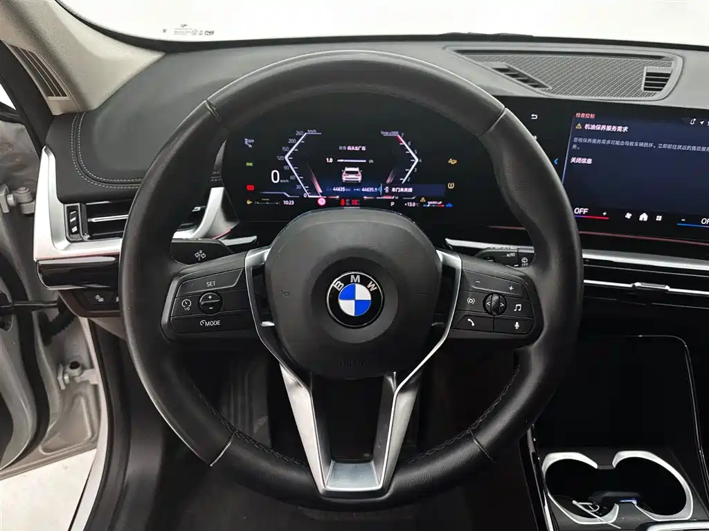 BMW X1 2024 — фото 11
