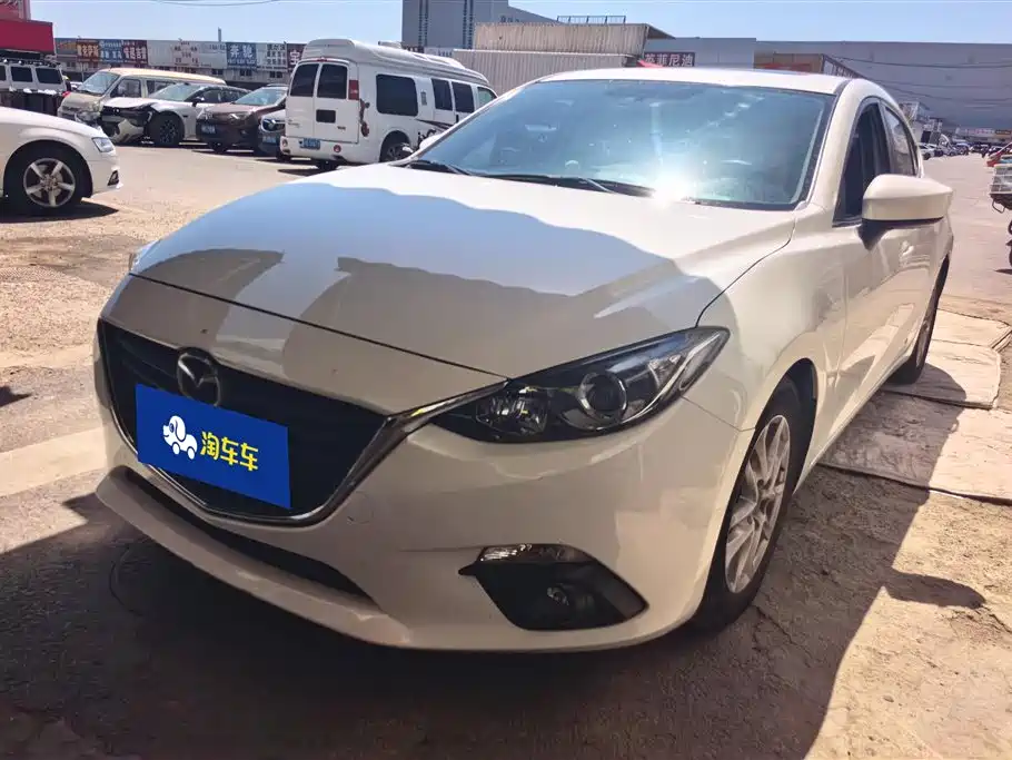 Mazda 3 Axela 2016 — фото 1