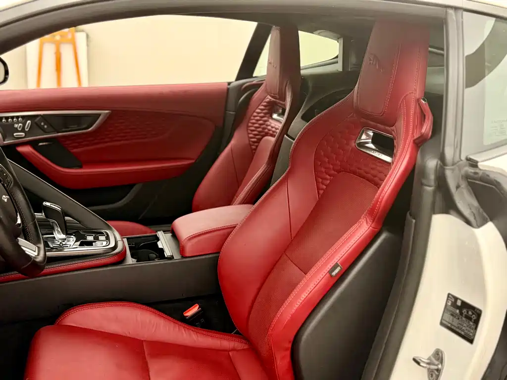 Jaguar F-TYPE 2022 — фото 15