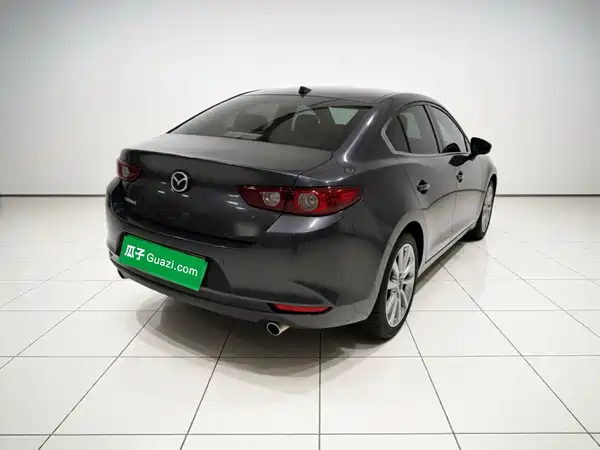 Mazda 3 Axela 2020