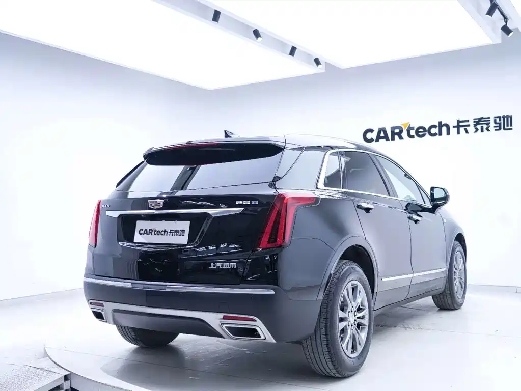 Cadillac XT5 2021 — фото 19