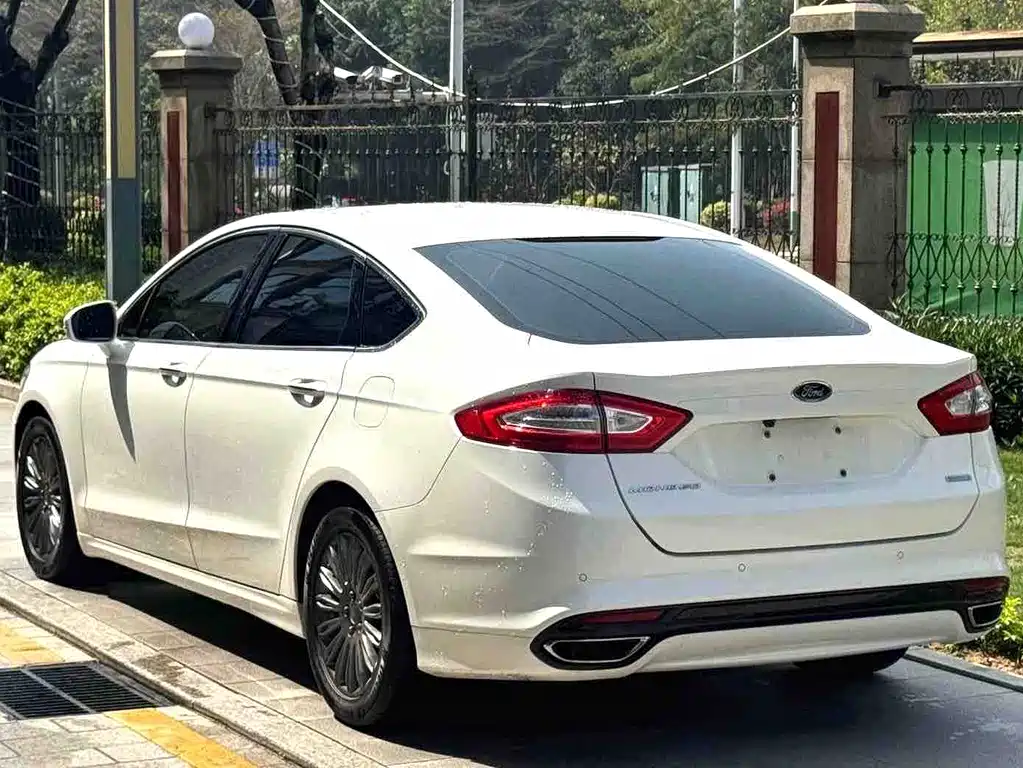 Ford Mondeo 2016 — фото 6