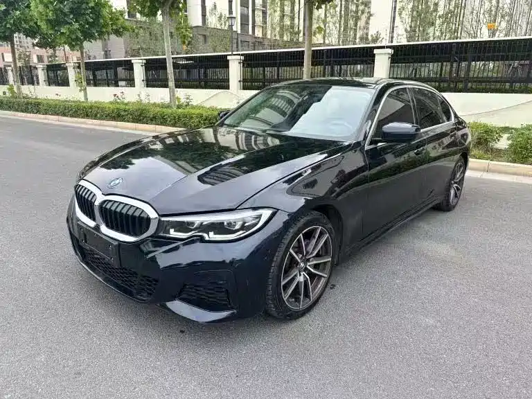 BMW 3 Series 2022