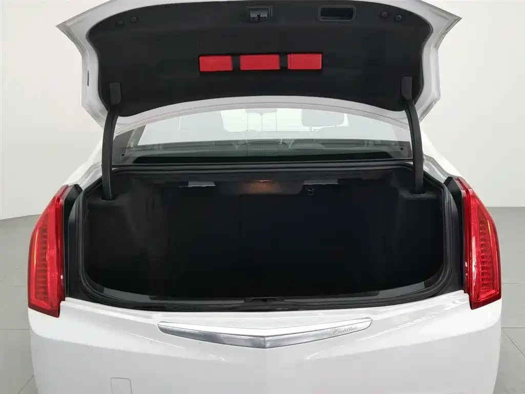 Cadillac ATS-L 2019 — фото 16