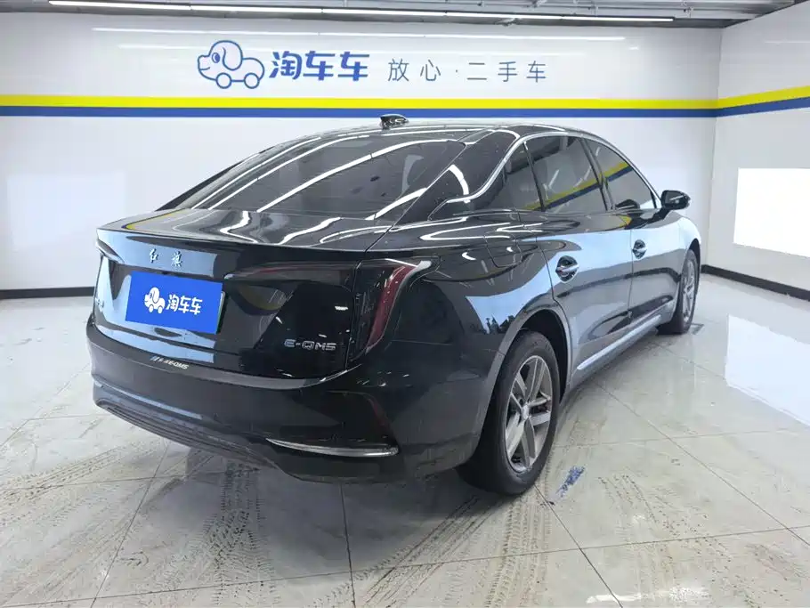 Hongqi E-QM5 2025 — фото 3