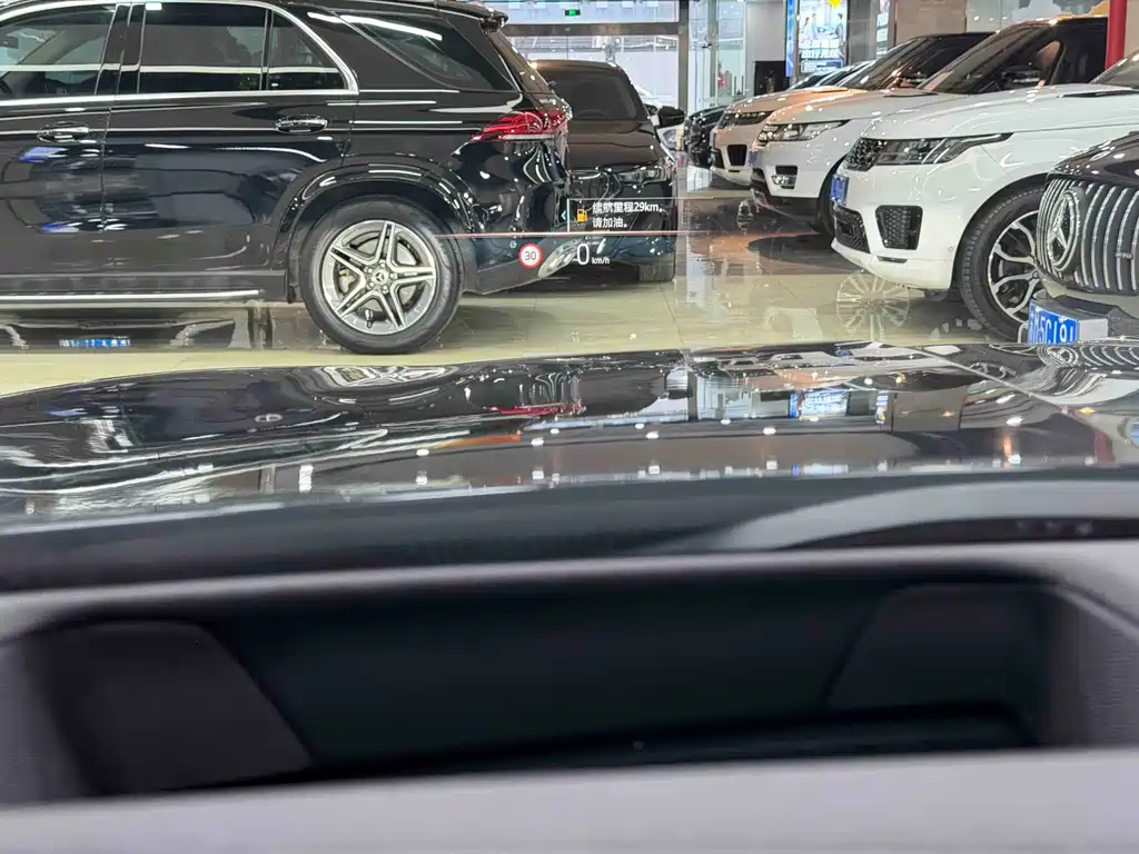 BMW 7 Series 2024 — фото 17
