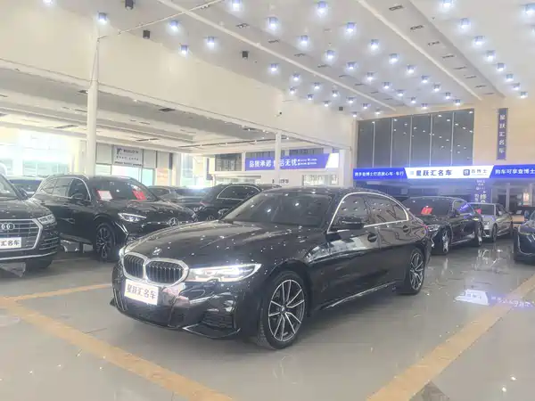 BMW 3 Series 2021