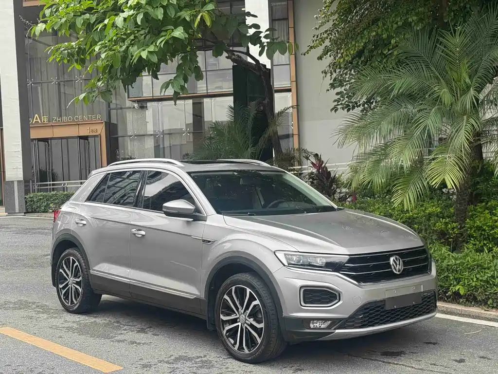 Volkswagen T-Roc 2020 — фото 22
