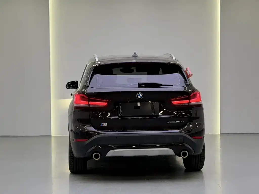 BMW X1 2020 — фото 5