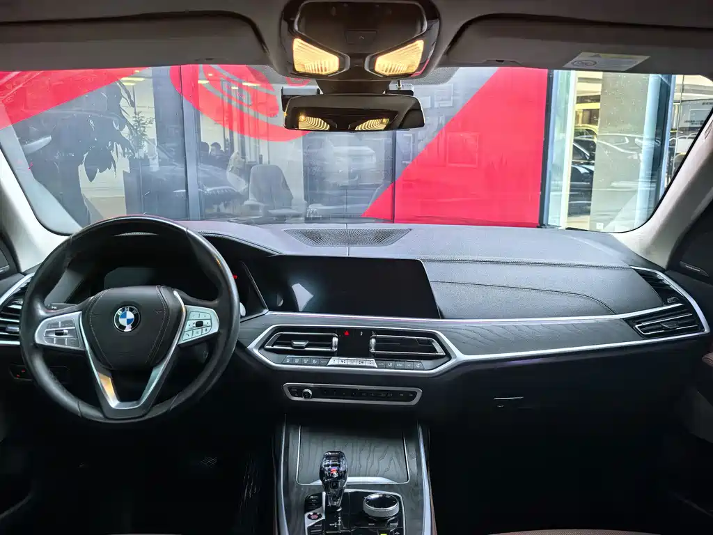 BMW X7 2022 — фото 11
