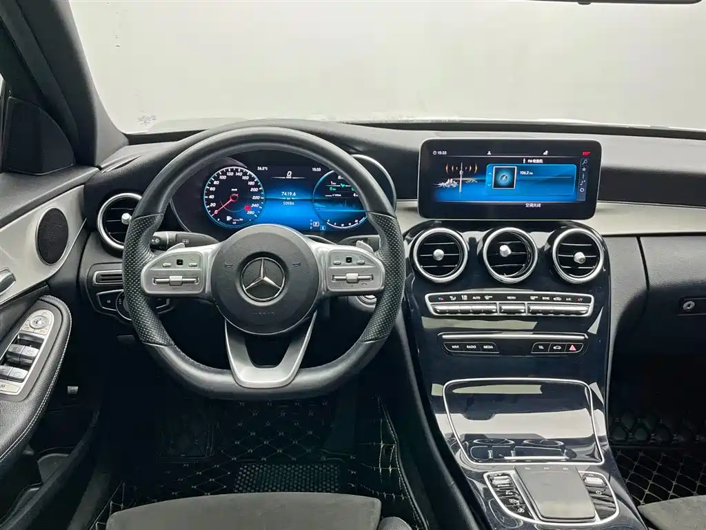 Mercedes-Benz C-Class 2020 — фото 20