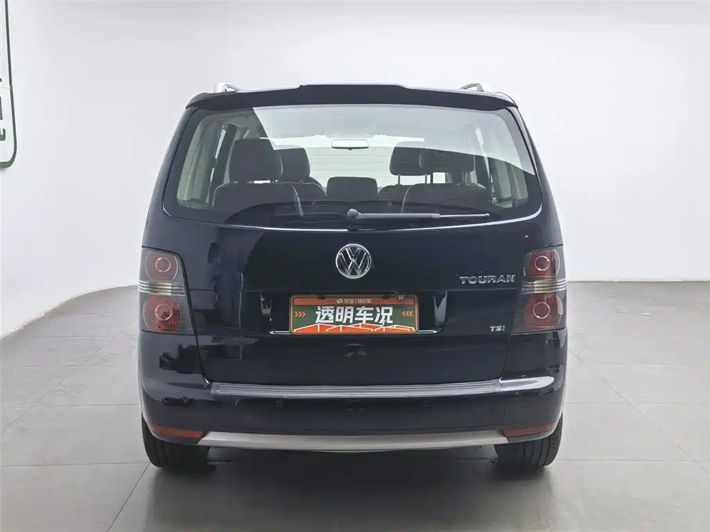 Volkswagen Touran 2015 — фото 4