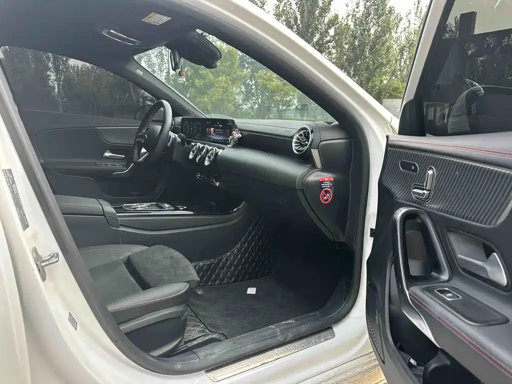 Mercedes-Benz A-Class 2024