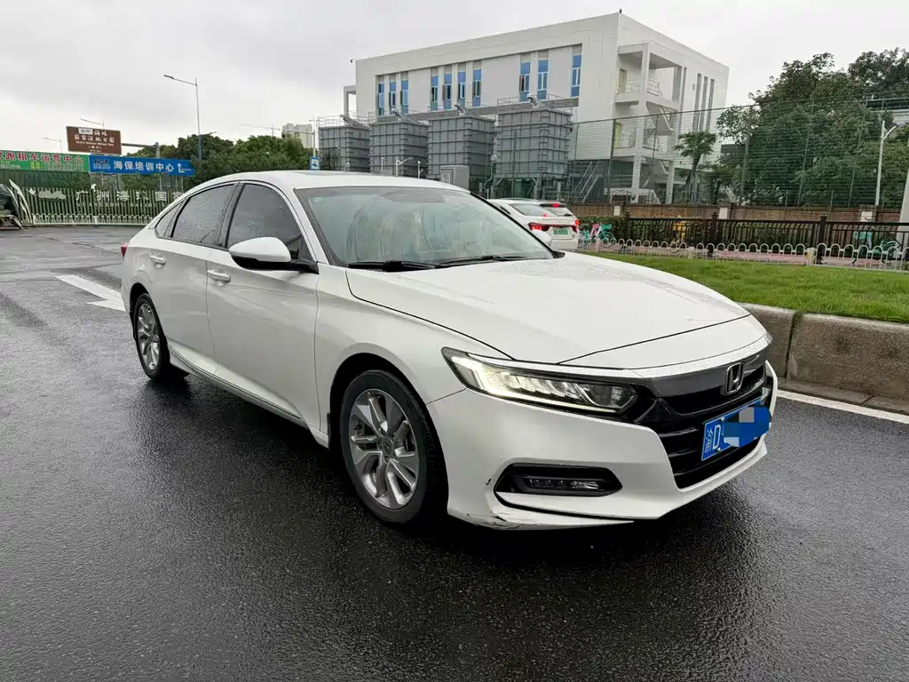 Honda Accord 2020 — фото 3