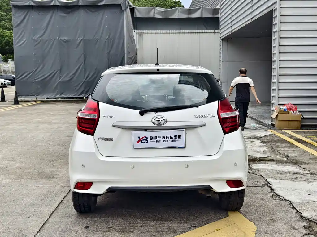 Toyota Yaris L 2019