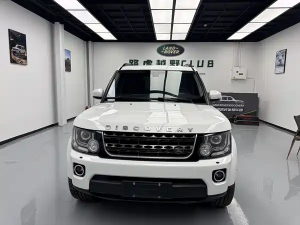 Land Rover Discovery 2015