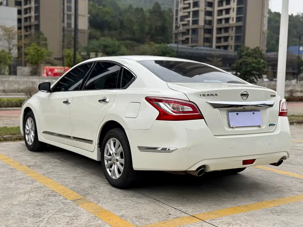 Nissan Teana 2014 — фото 9