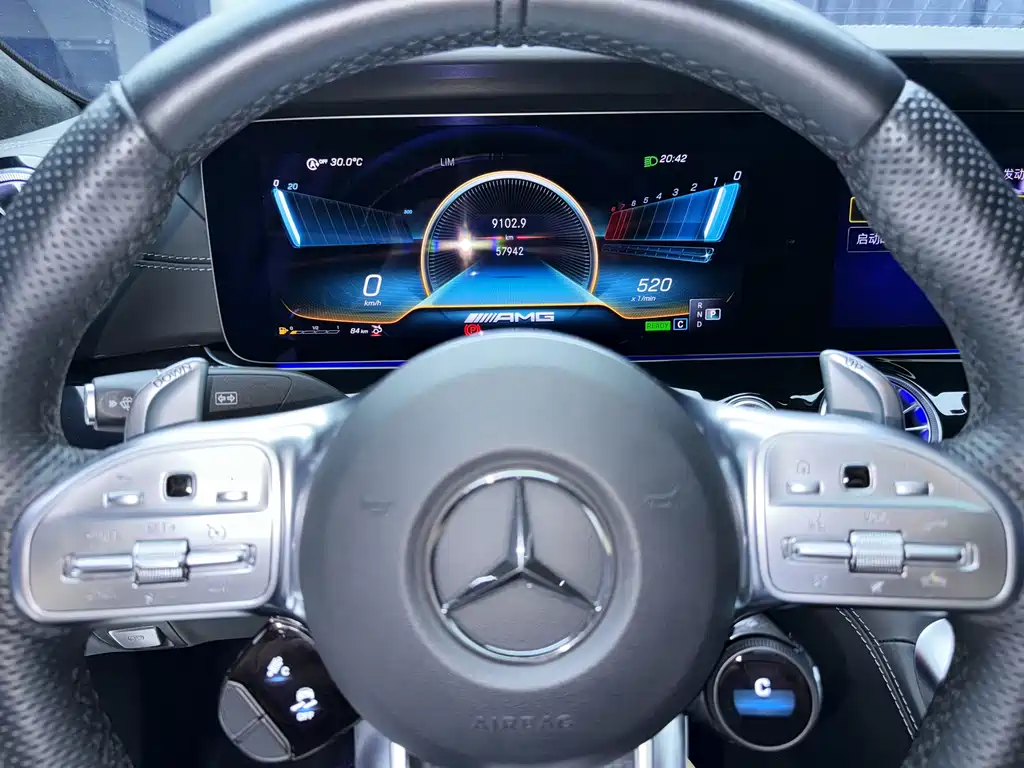 Mercedes-Benz AMG GT 2021 — фото 17