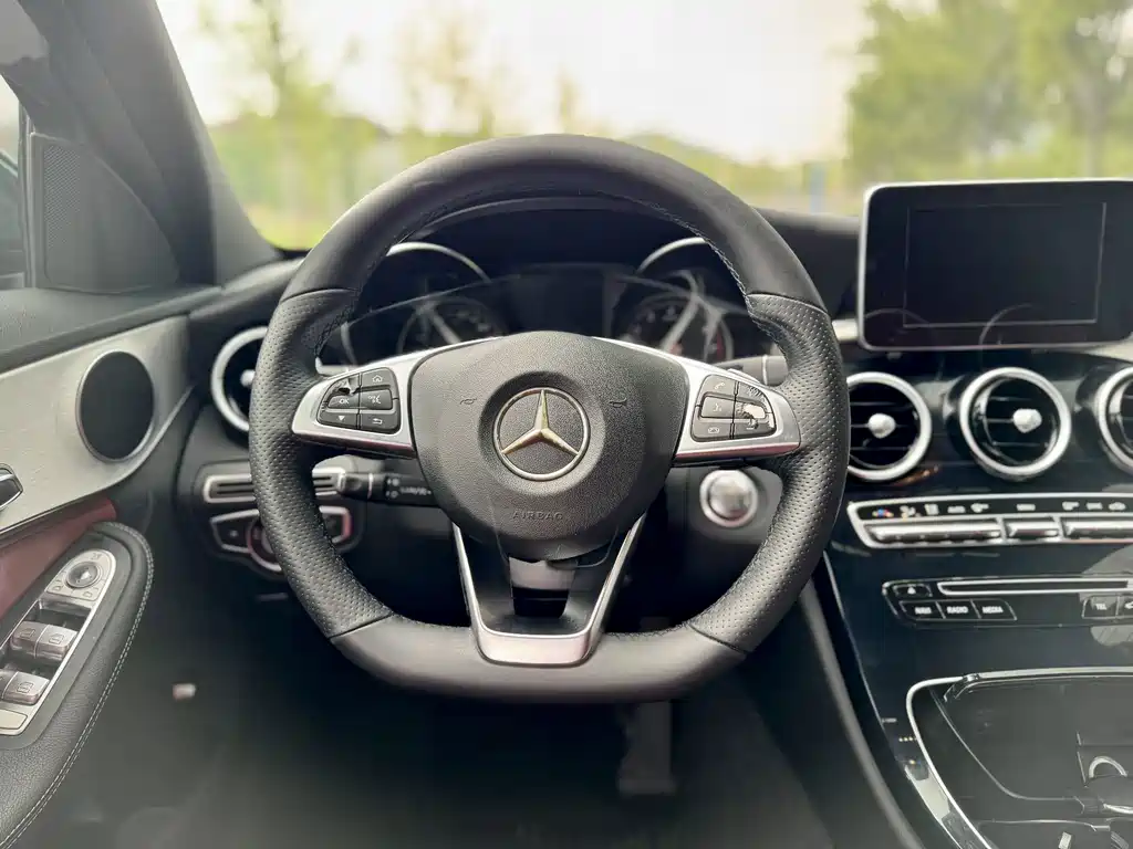 Mercedes-Benz C-Class 2016 — фото 11